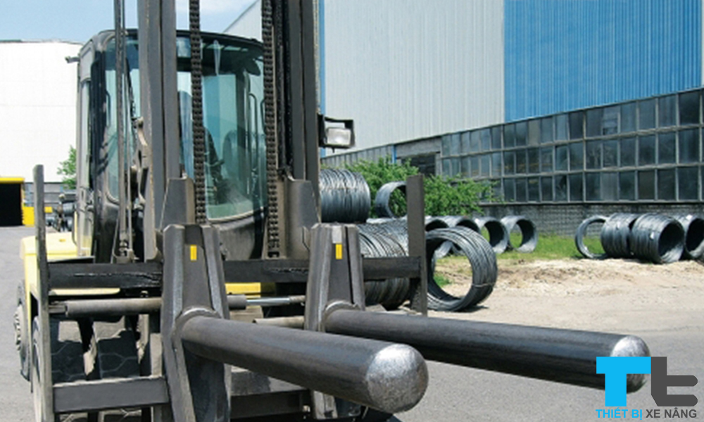 Càng nâng thép cuộn